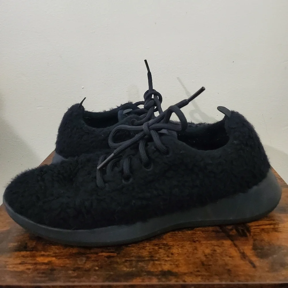 allbirds black wool